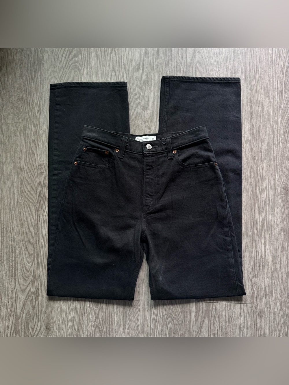 Abercrombie & Fitch 90's relaxed high rise jean
